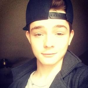 Meet your Posher, Dalton